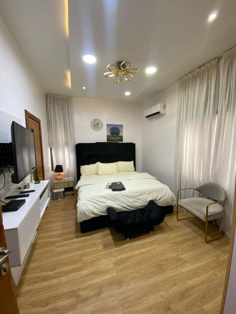 2-Bedroom Furnished Apartment - Lekki Lagos Exterior photo