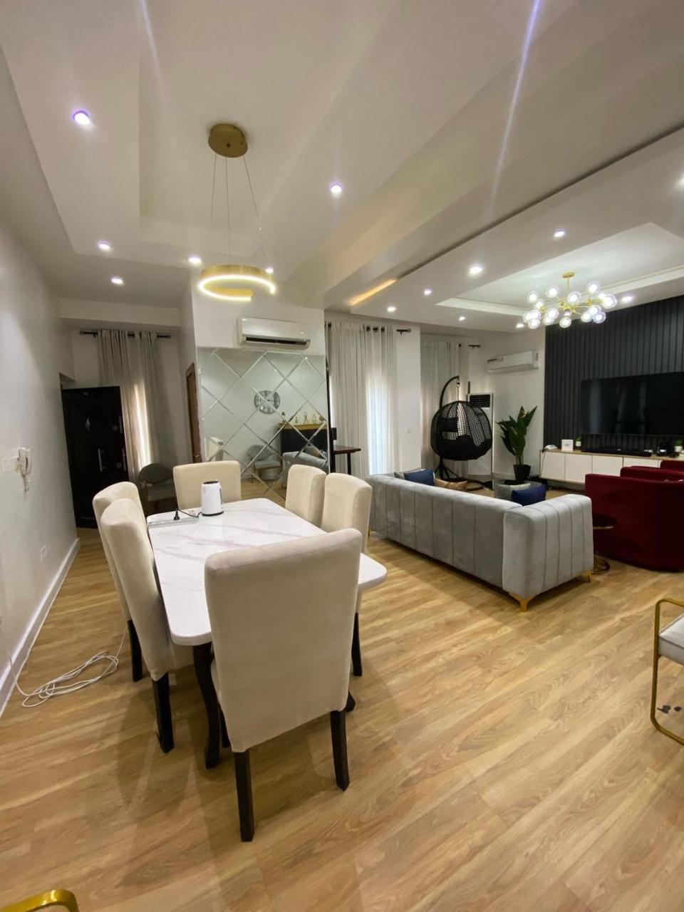2-Bedroom Furnished Apartment - Lekki Lagos Exterior photo